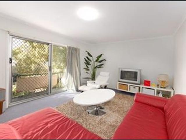 Apartment for rent in Toombul, Queensland