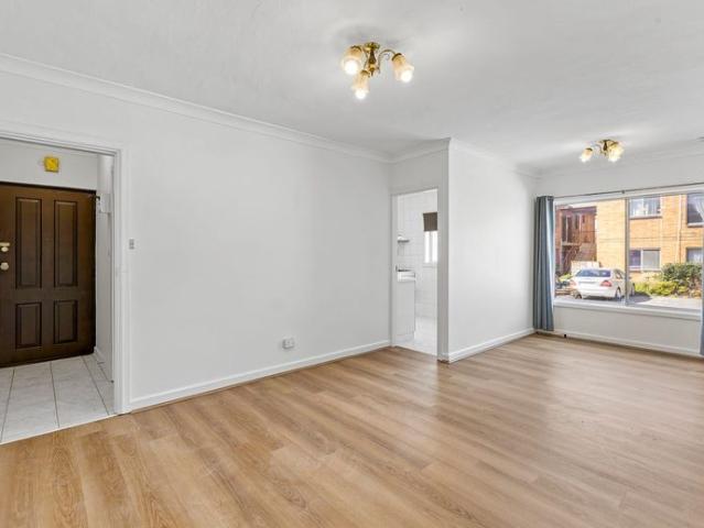 Apartment for rent in Glenroy, Melbourne