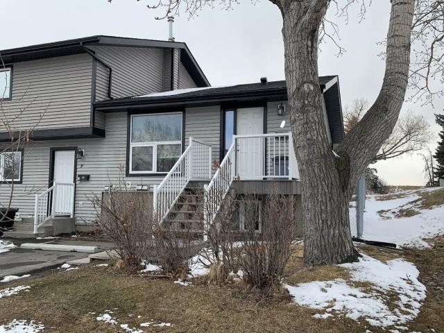 House for rent in Big Springs, Airdrie