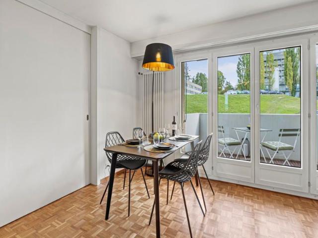 Apartment mieten in Einigen, Zürich