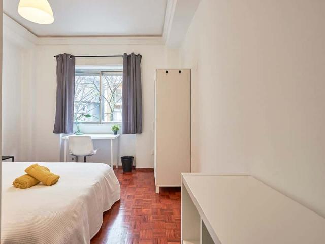 Quarto alugar em Avenidas Novas, Lisboa