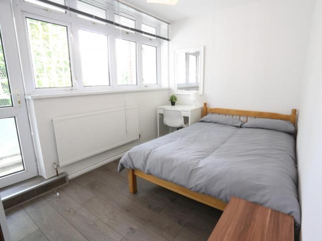 Room for rent in Canary Wharf, Greater London