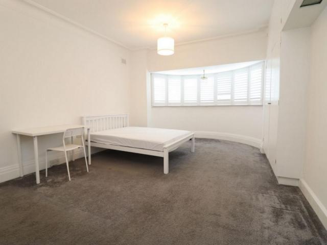 Room for rent in Streatham Hill, Greater London