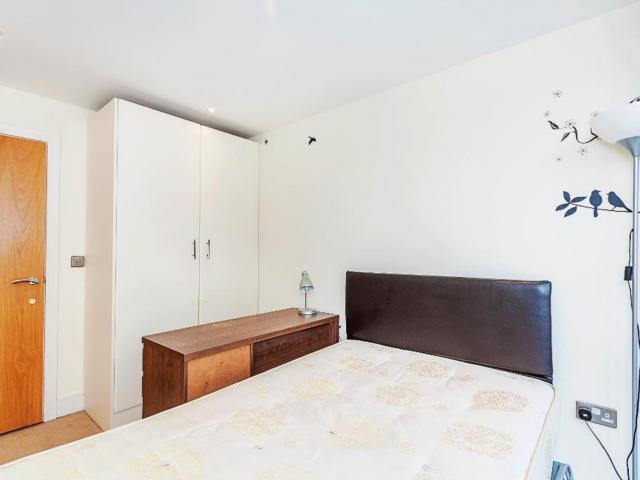 Room for rent in Isle Of Dogs, Greater London