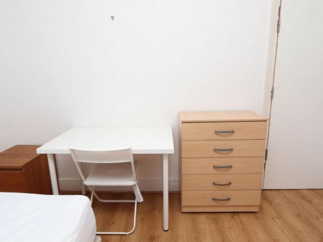 Room for rent in Bethnal Green, Greater London