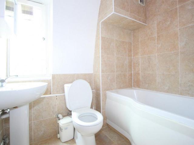 Room for rent in Clapham, Greater London