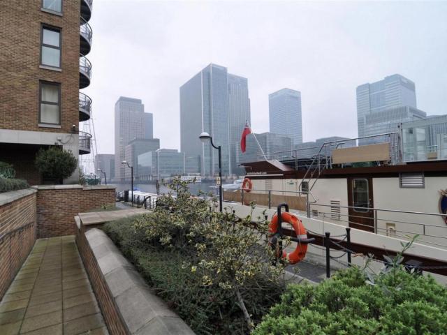 Room for rent in Isle Of Dogs, Greater London