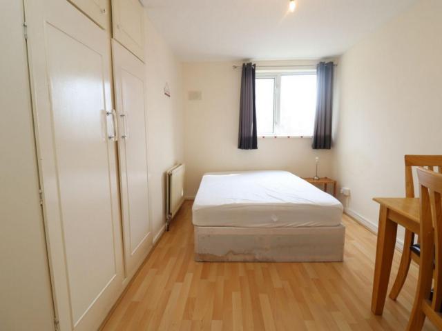 Room for rent in Old Ford, Bow