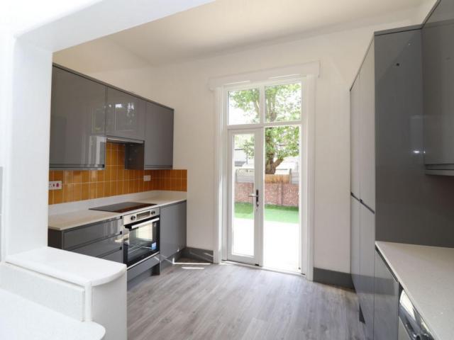 Room for rent in London Borough of Ealing, Greater London