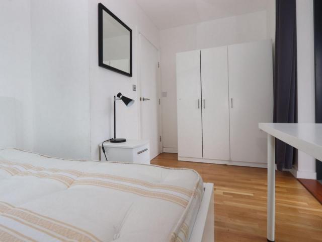 Room for rent in London Borough of Lewisham, Deptford