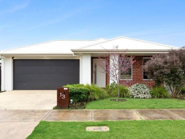 House for sale in Warralily Coast, Geelong