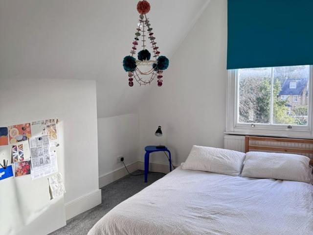 Apartment for rent in Stroud Green, Greater London