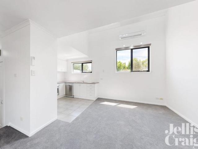 Townhouse for rent in Camerons Creek, Victoria
