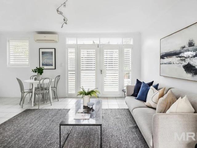 Townhouse for rent in Camerons Creek, Victoria