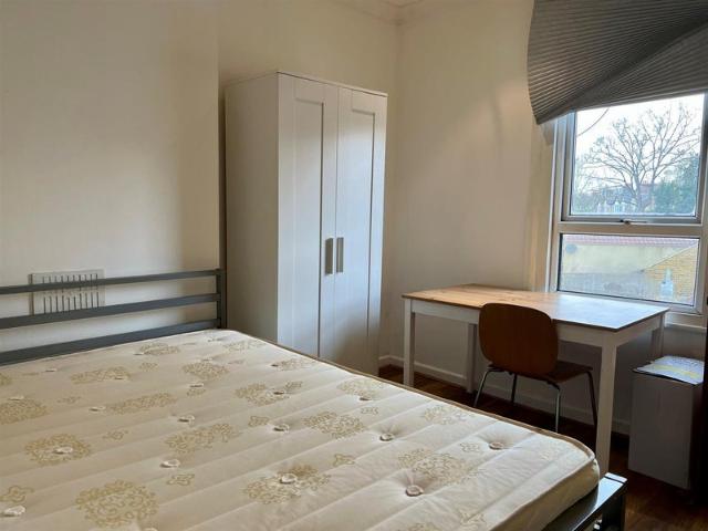 Studio for rent in Leytonstone, Greater London
