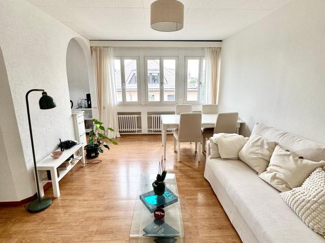 Apartment mieten in Einigen, Zürich