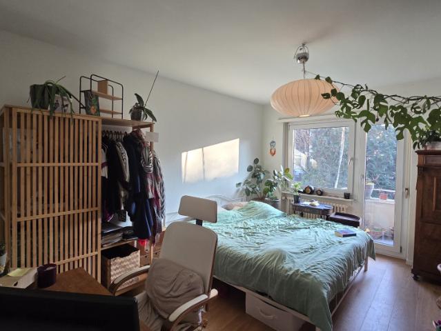 Zimmer mieten in Einigen, Zürich
