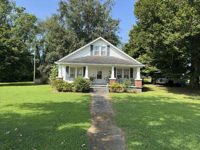 House for sale in Smithville
