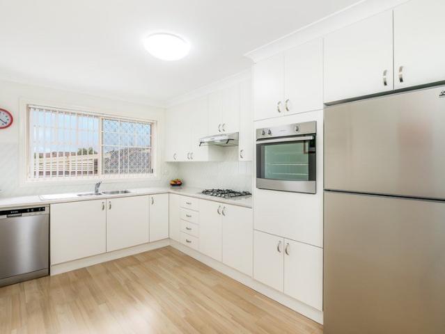 Townhouse for rent in Sutherland, New South Wales