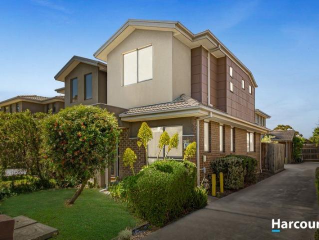 Townhouse for sale in Tullamarine, Melbourne