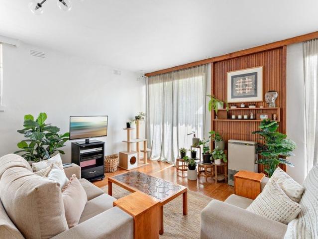 Apartment for sale in Glen Iris, Melbourne