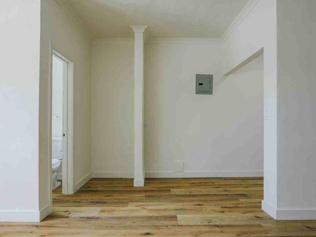 Apartment for rent in Canoga Park, California