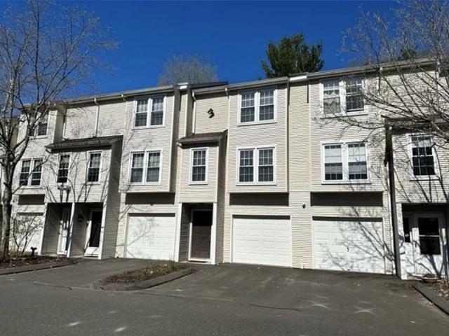 Room for rent in Waterbury, Connecticut