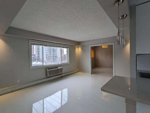 Condo for rent in Wedgewood, Alberta