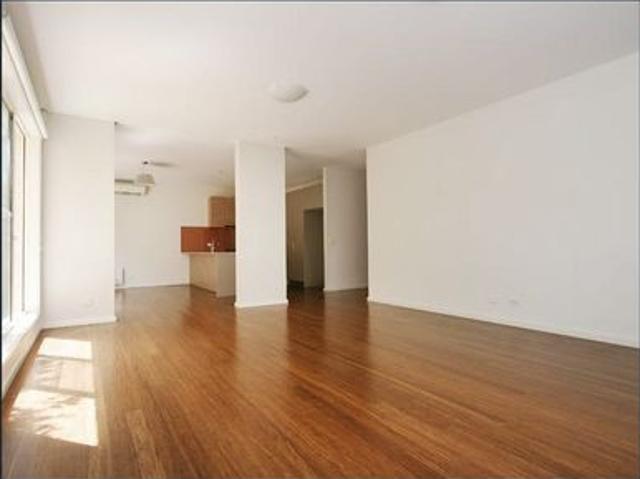 Townhouse for rent in Camerons Creek, Victoria