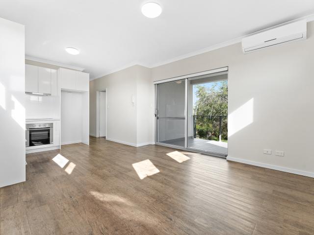Apartment for sale in Hamilton Hill, Western Australia