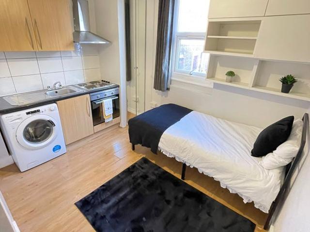 Studio for rent in South Tottenham, Greater London