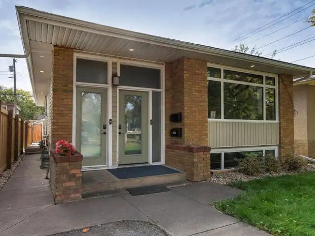 House for rent in Queen Alexandra, Edmonton