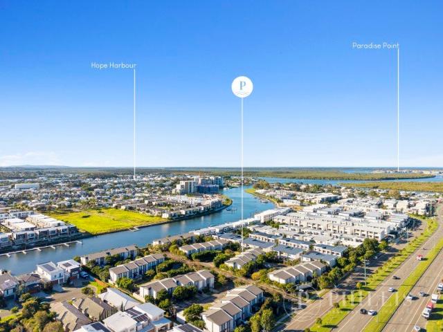 Townhouse for sale in Fernbrook, Queensland