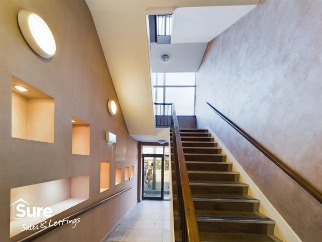 Apartment for rent in The Image, Pouchen End