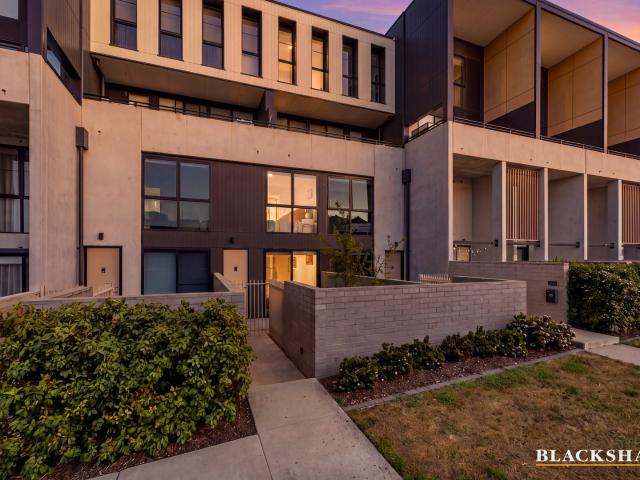 Property for sale in Denman Prospect, District of Molonglo Valley