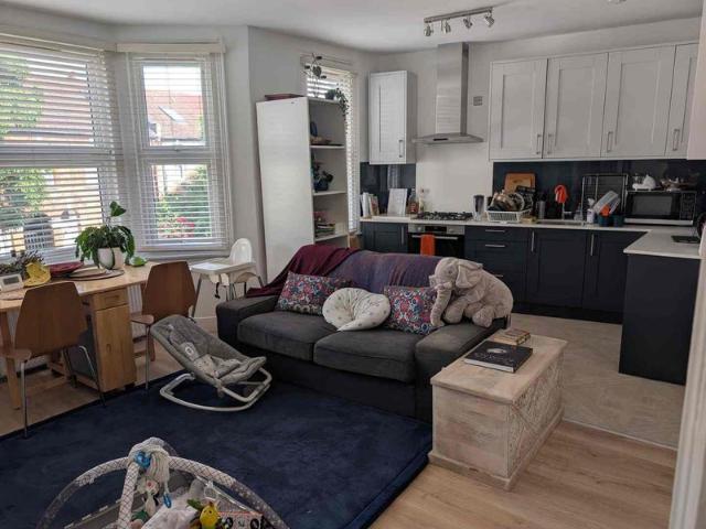 Apartment for rent in London Borough of Ealing, Hanwell
