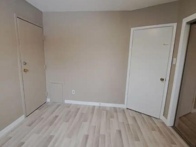 Apartment for rent in Wedgewood, Alberta