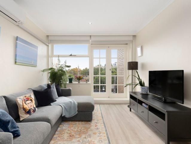 Apartment for sale in Camerons Creek, Victoria