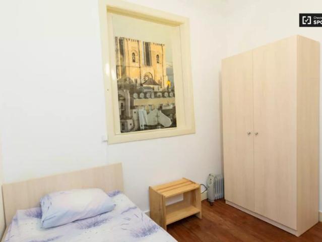 Quarto alugar em Avenidas Novas, Lisboa