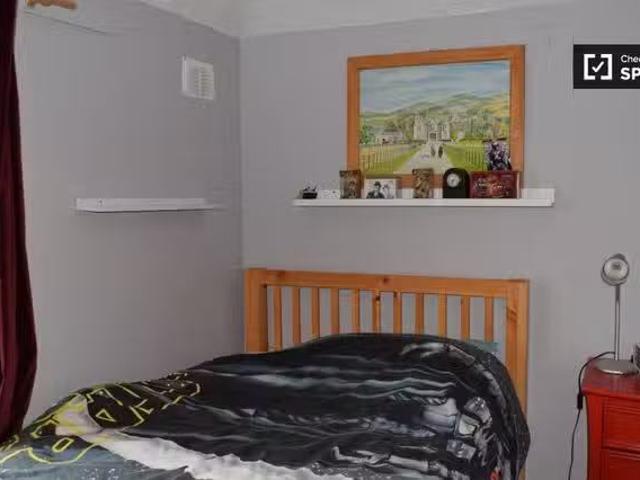 House to rent in Bluebell, North Tipperary