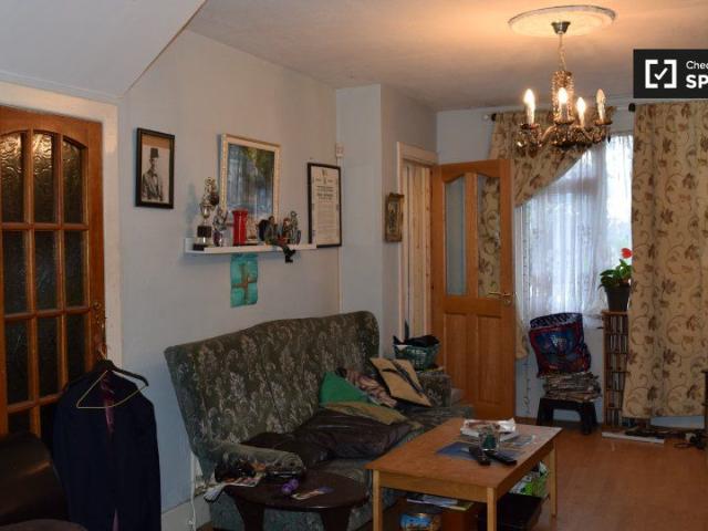 Room to rent in Bluebell, North Tipperary