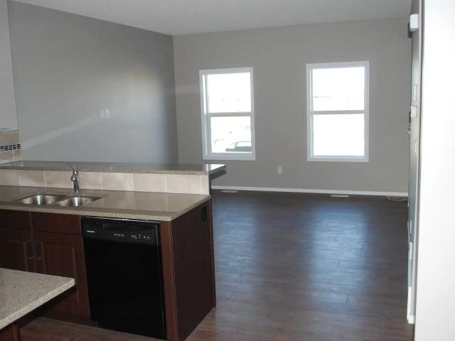 House for rent in Wedgewood, Alberta