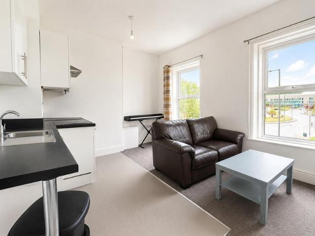 Apartment for rent in Calderstones