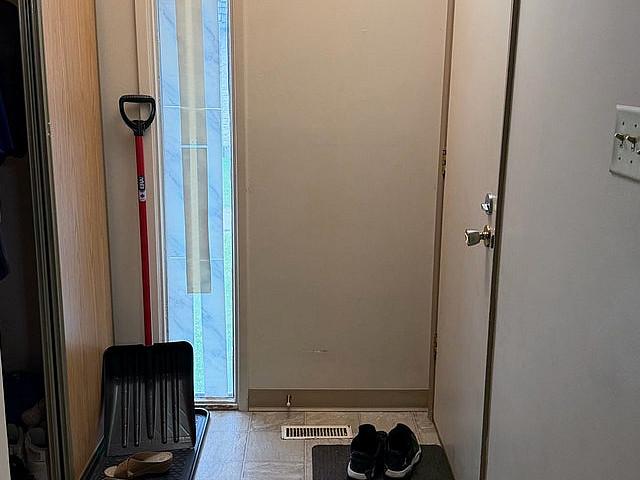 Townhouse for rent in East St. Paul, Manitoba