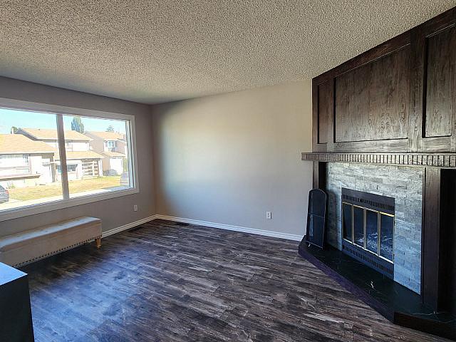 House for sale in Spruce Grove, Alberta
