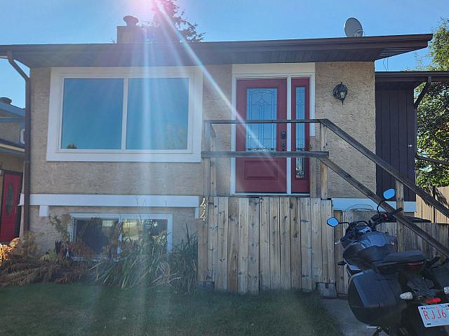House for sale in Spruce Grove, Alberta
