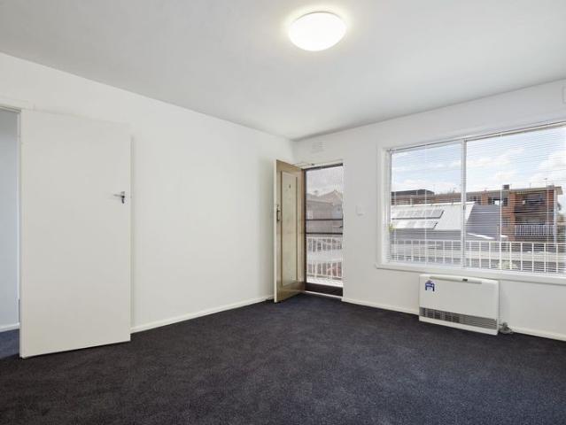 Apartment for rent in Malvern, Melbourne