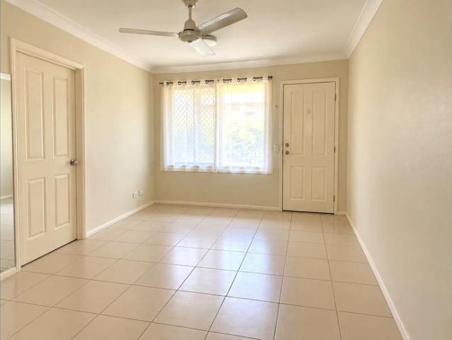 Townhouse for rent in Hillview Manors, Greater Brisbane