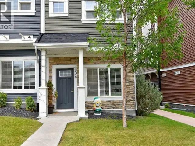 Townhouse for rent in Nolan Hill, Calgary