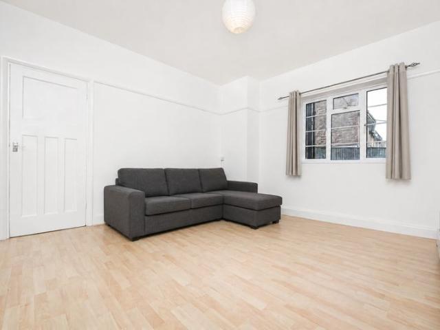 Apartment for rent in Greater London